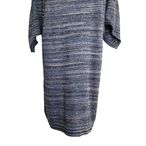 BCBGMAXAZRIA Women's Small Blue White Blouse Striped Knit Batwing - Picture 10 of 10